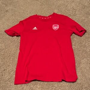 Adidas Kids (13-14) large Red Arsenal Tee